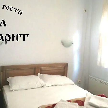Guest house White Margarit