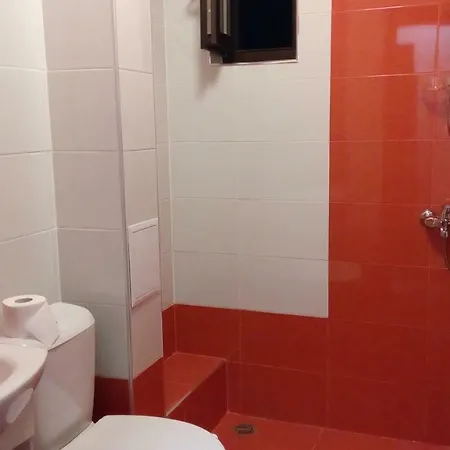 ゲストハウス White Margarit