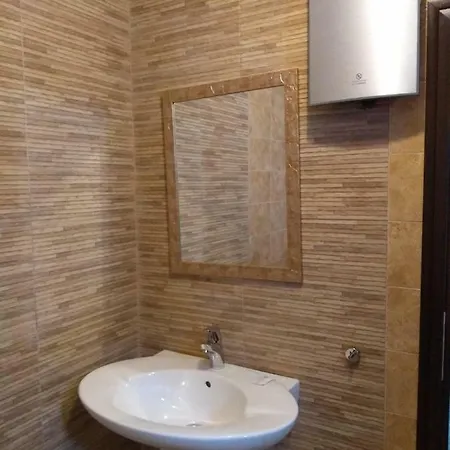 Guest house White Margarit