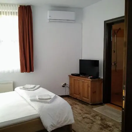 White Margarit メルニック