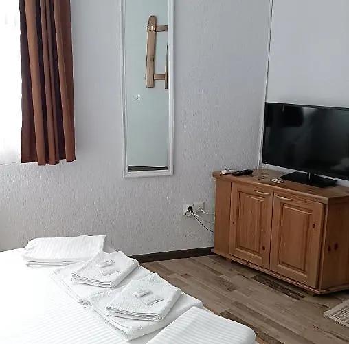 Πανσιόν White Margarit Μελένικο